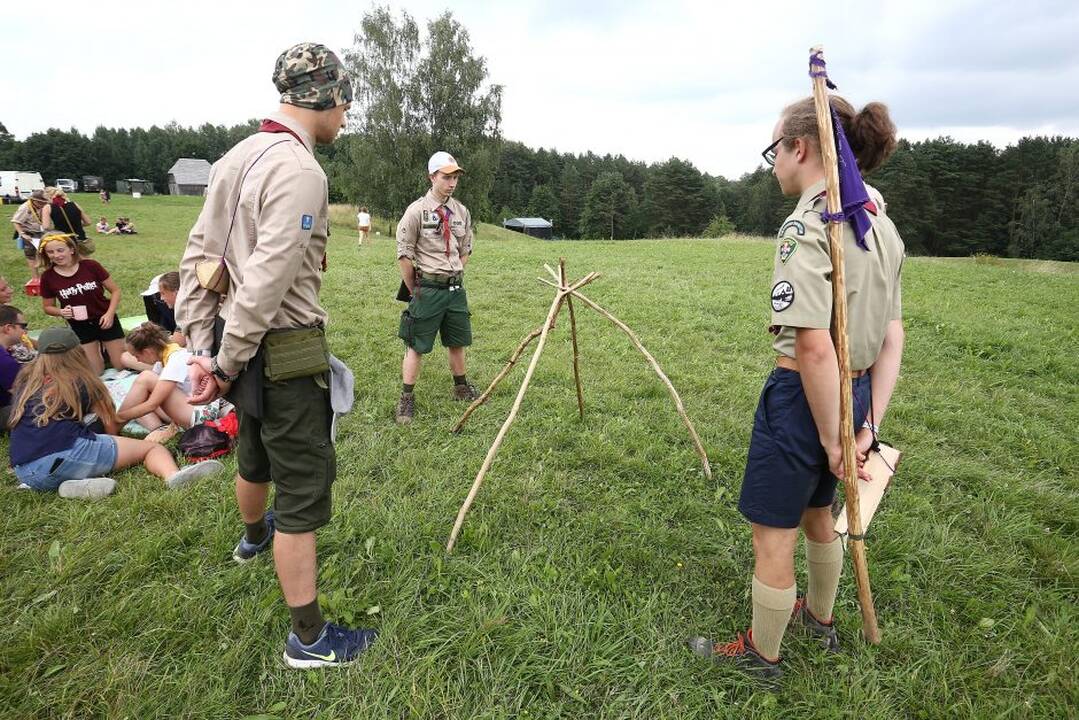 100-mečio stovykla „Laužų karta“ 