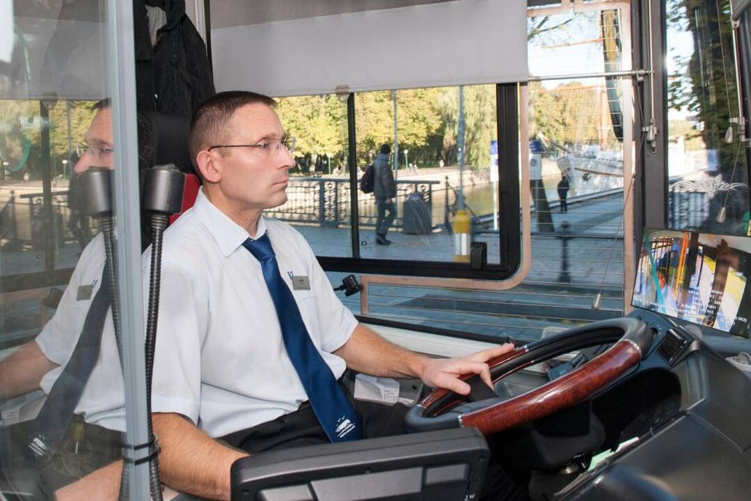 Mieste už 5 milijonus eurų važinės nauji autobusai