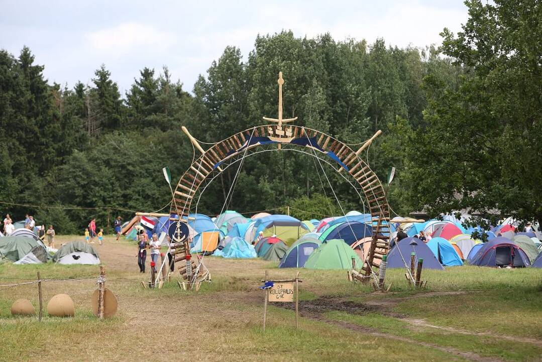 100-mečio stovykla „Laužų karta“ 