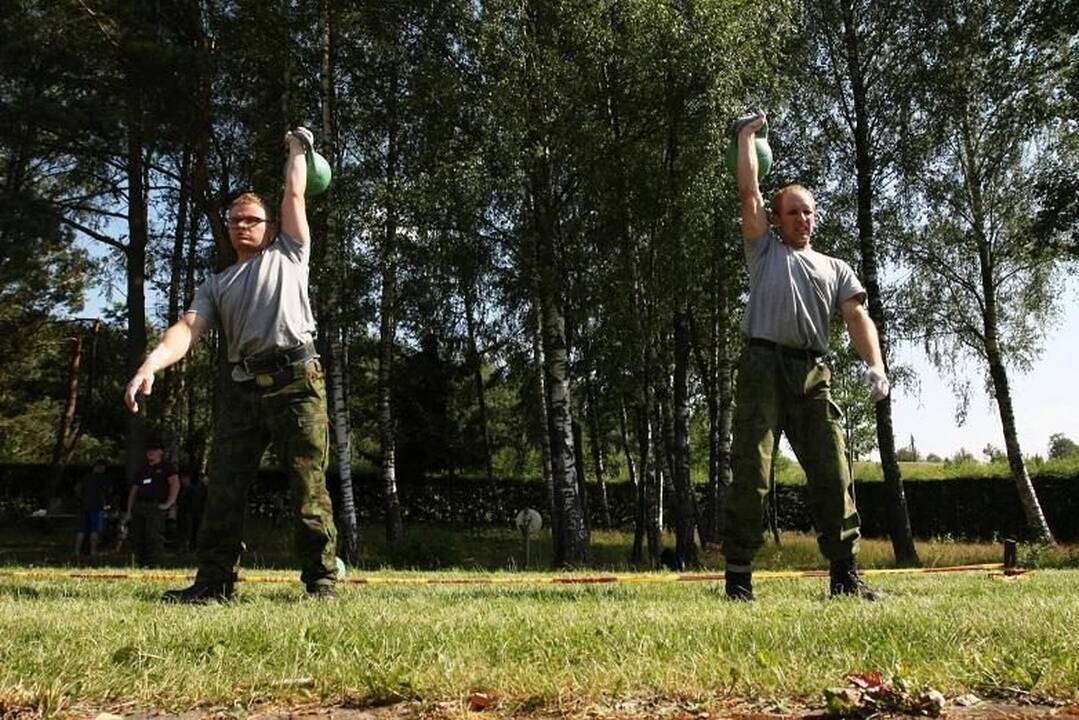 Savanorių pajėgų sporto žaidynės