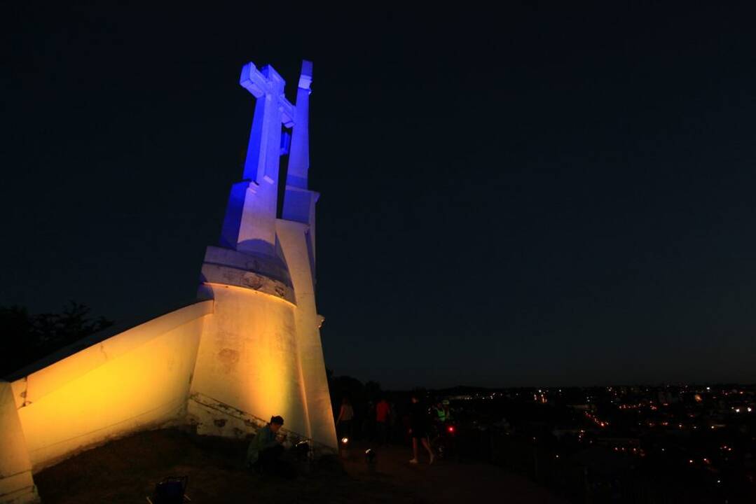 Vilnius nušvito Ukrainos vėliavos spalvomis