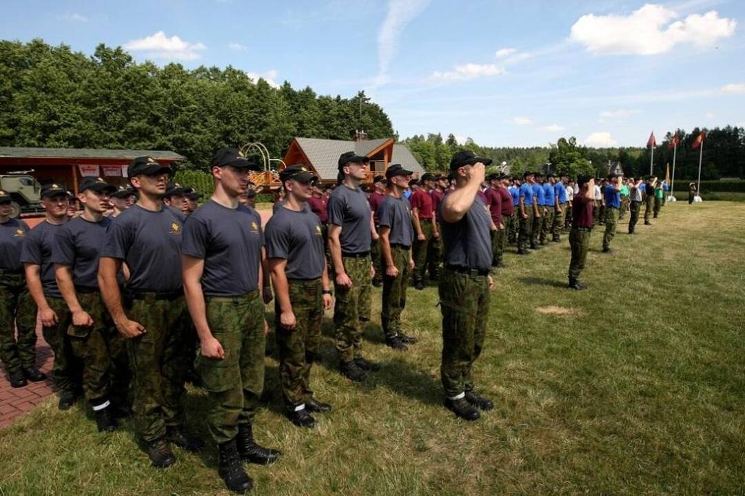 Savanorių pajėgų sporto žaidynės