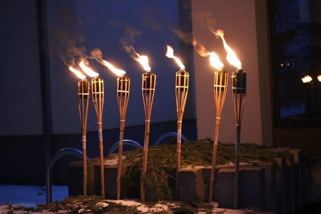 Sausio 13-osios minėjimas „Varpo“ gimnazijoje