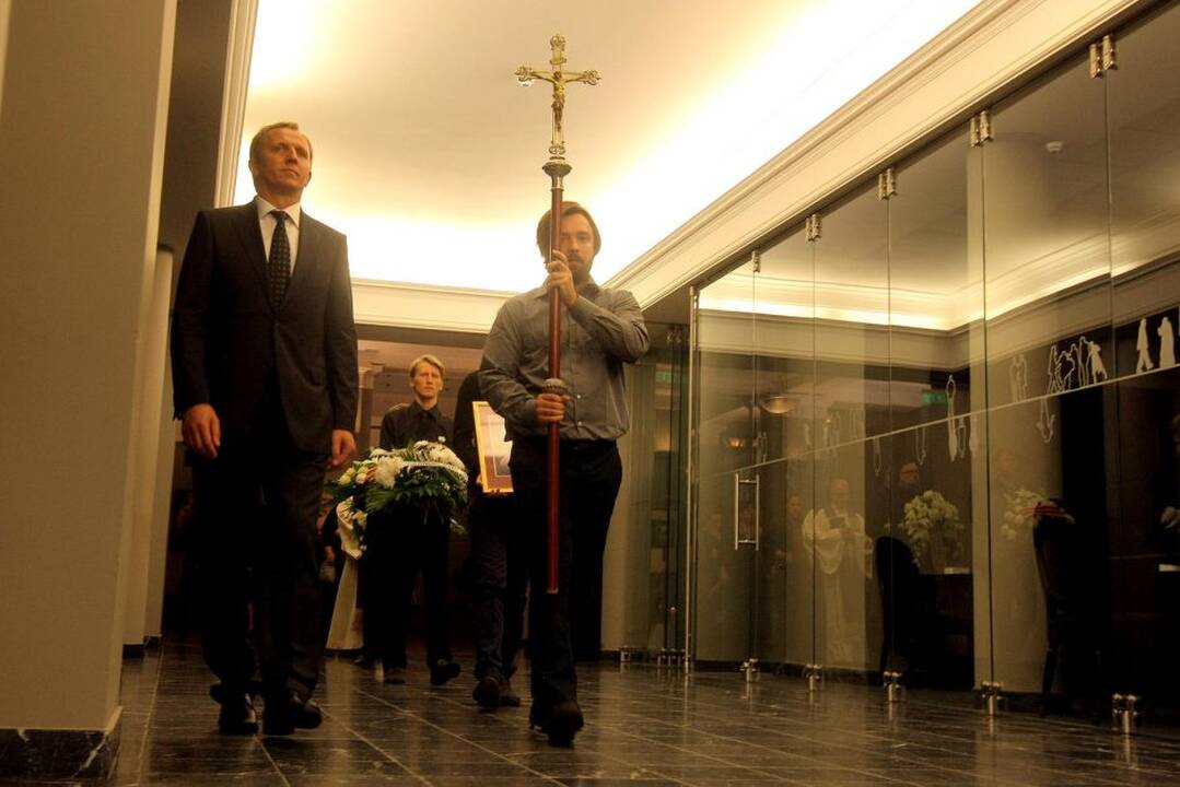 Atsisveikinimas su aktoriumi L. Zelčiumi