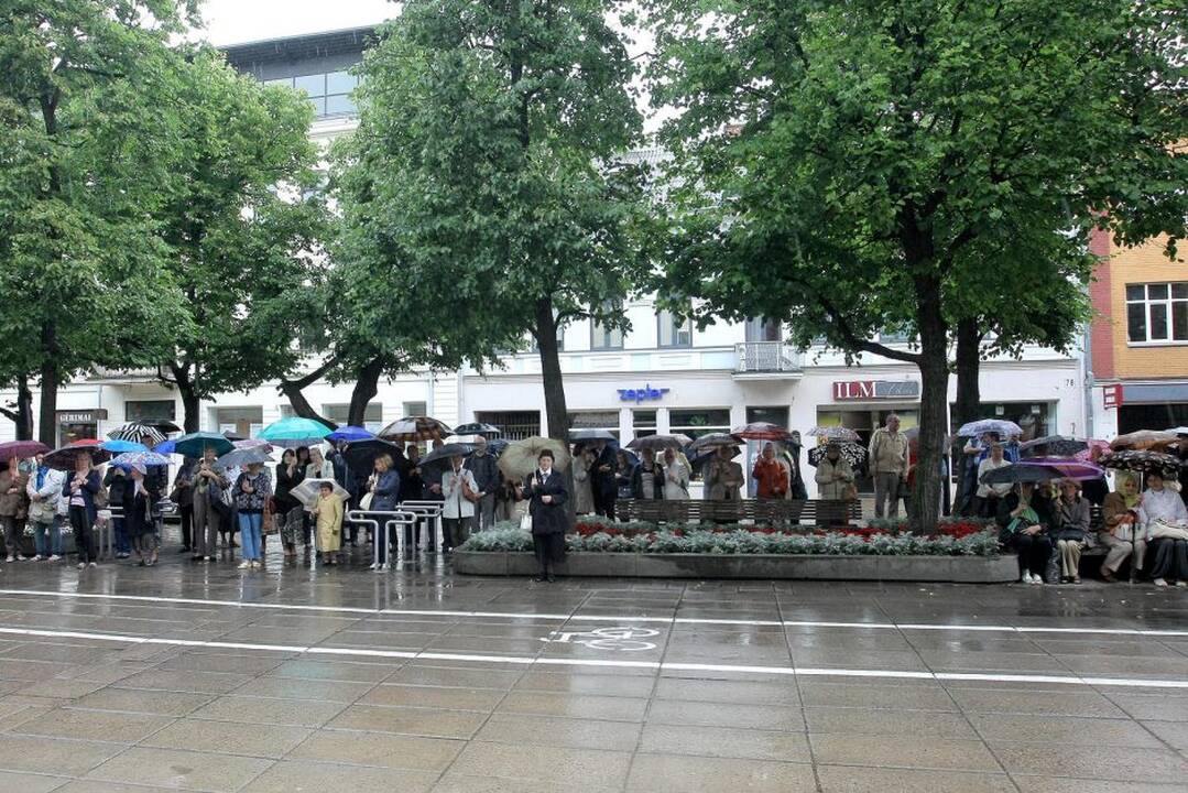 Atsisveikinimas su aktoriumi L. Zelčiumi