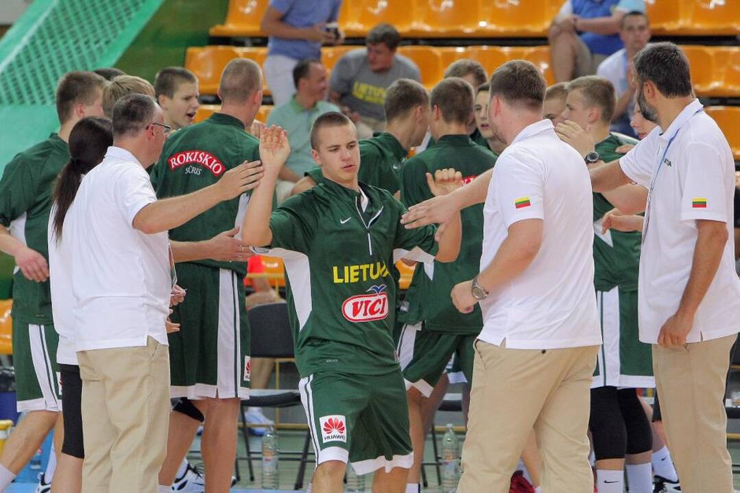 Europos jaunučių krepšinio čempionatas: Lietuva – Ispanija 66:61.