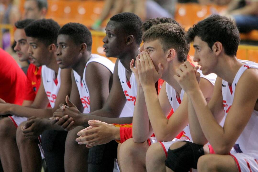 Europos jaunučių krepšinio čempionatas: Lietuva – Ispanija 66:61.