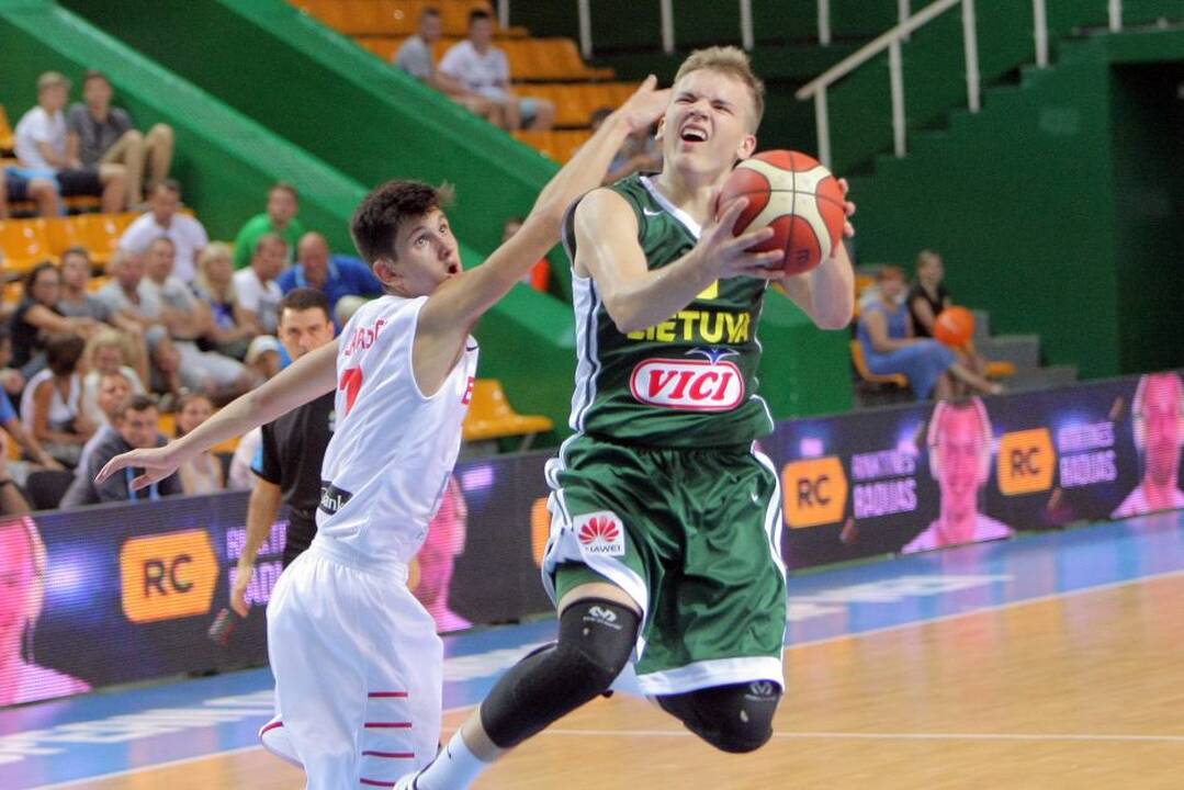 Europos jaunučių krepšinio čempionatas: Lietuva – Ispanija 66:61.