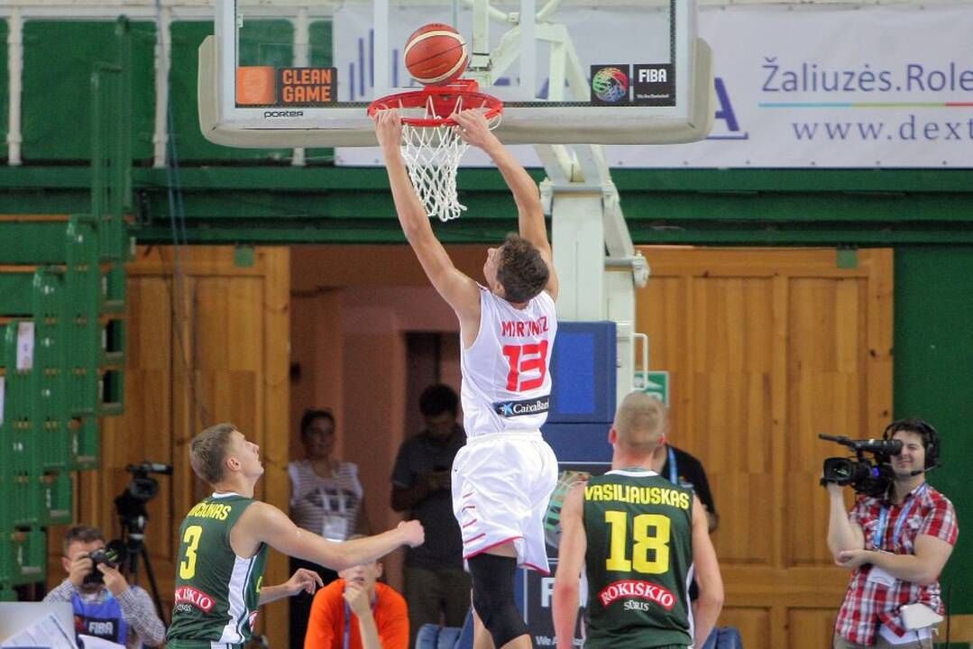 Europos jaunučių krepšinio čempionatas: Lietuva – Ispanija 66:61.