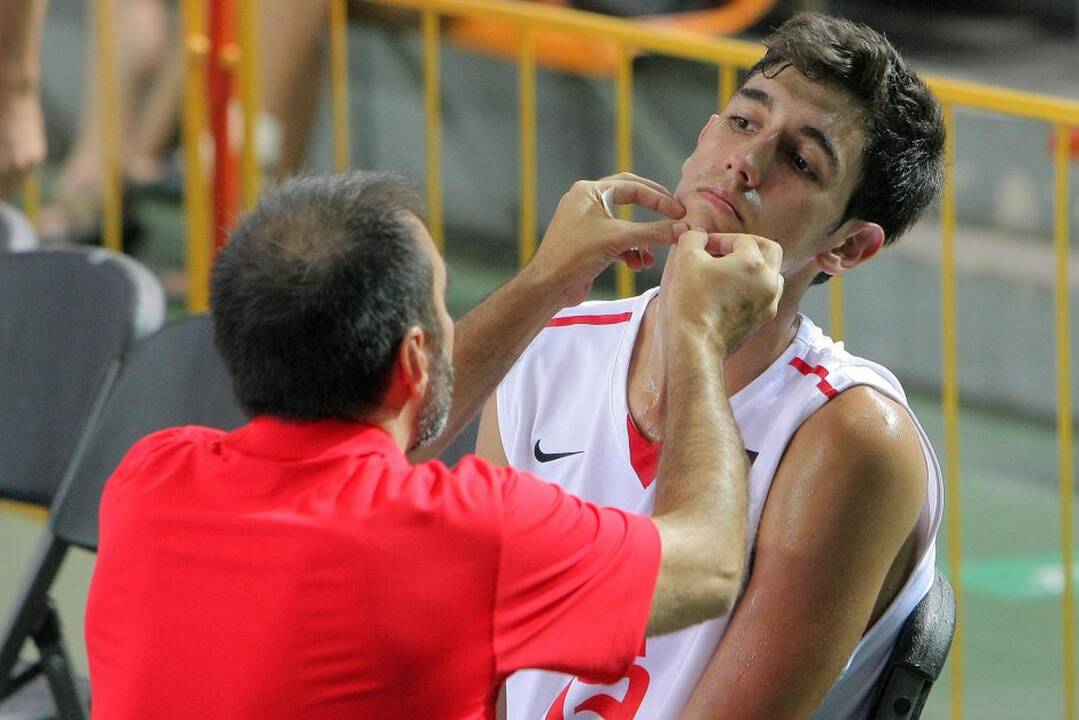 Europos jaunučių krepšinio čempionatas: Lietuva – Ispanija 66:61.