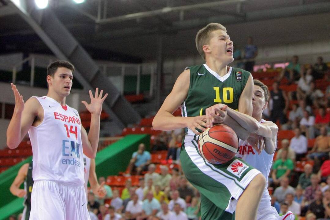 Europos jaunučių krepšinio čempionatas: Lietuva – Ispanija 66:61.