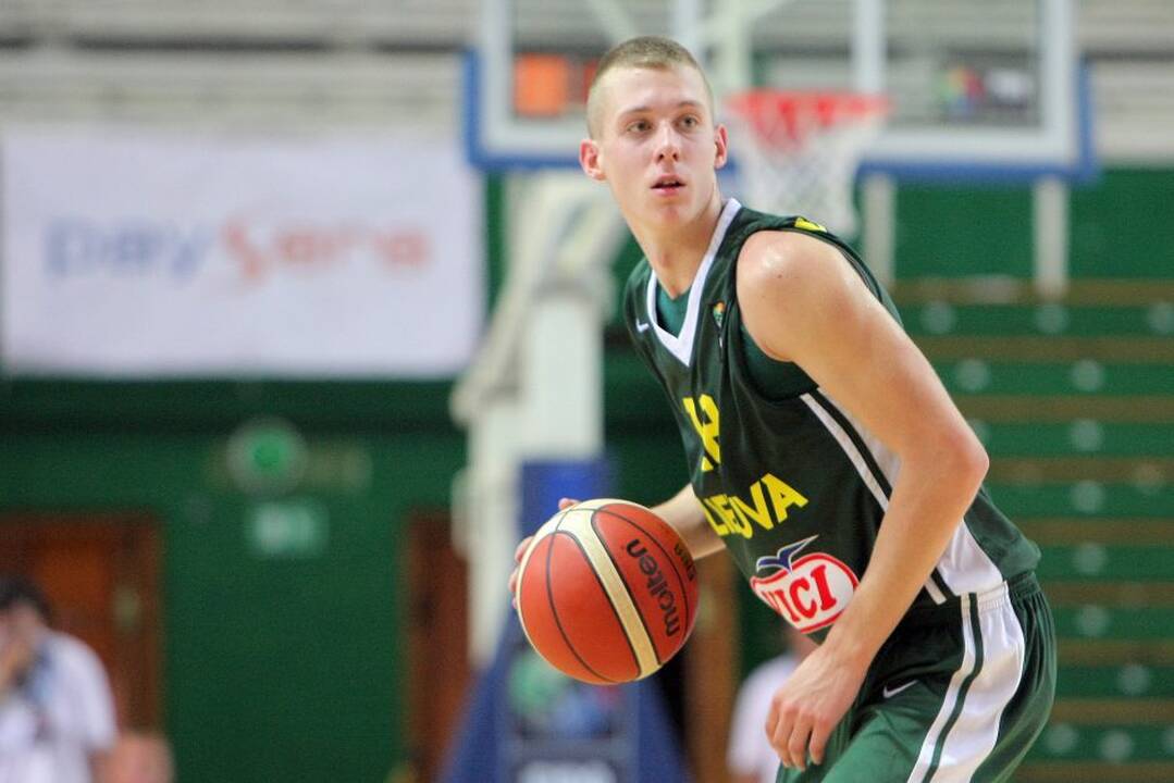 Europos jaunučių krepšinio čempionatas: Lietuva – Ispanija 66:61.