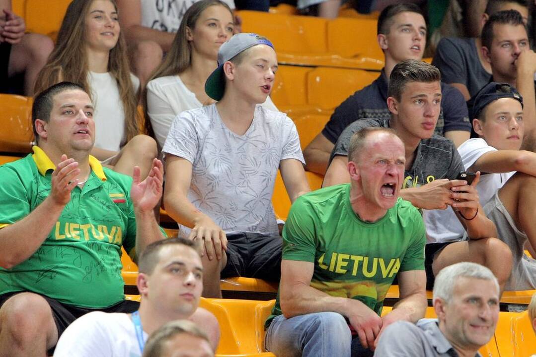 Europos jaunučių krepšinio čempionatas: Lietuva – Ispanija 66:61.