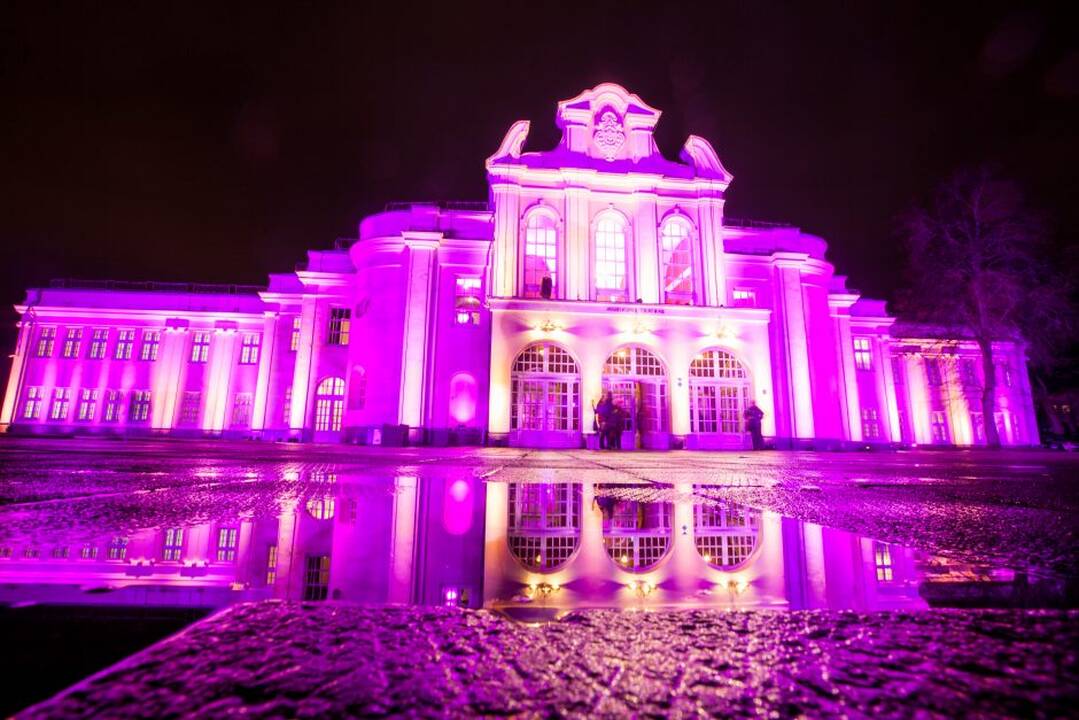 Kauno muzikinis teatras įspūdingai nušvito