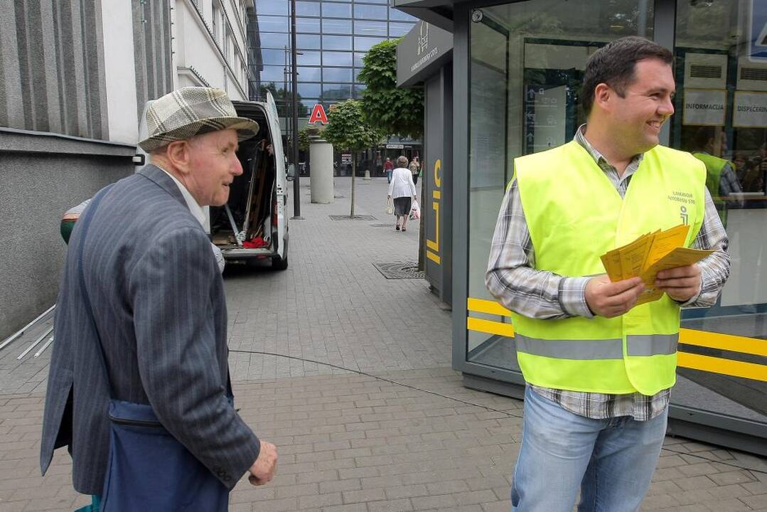 Kaune pradėjo veikti laikinoji autobusų stotis