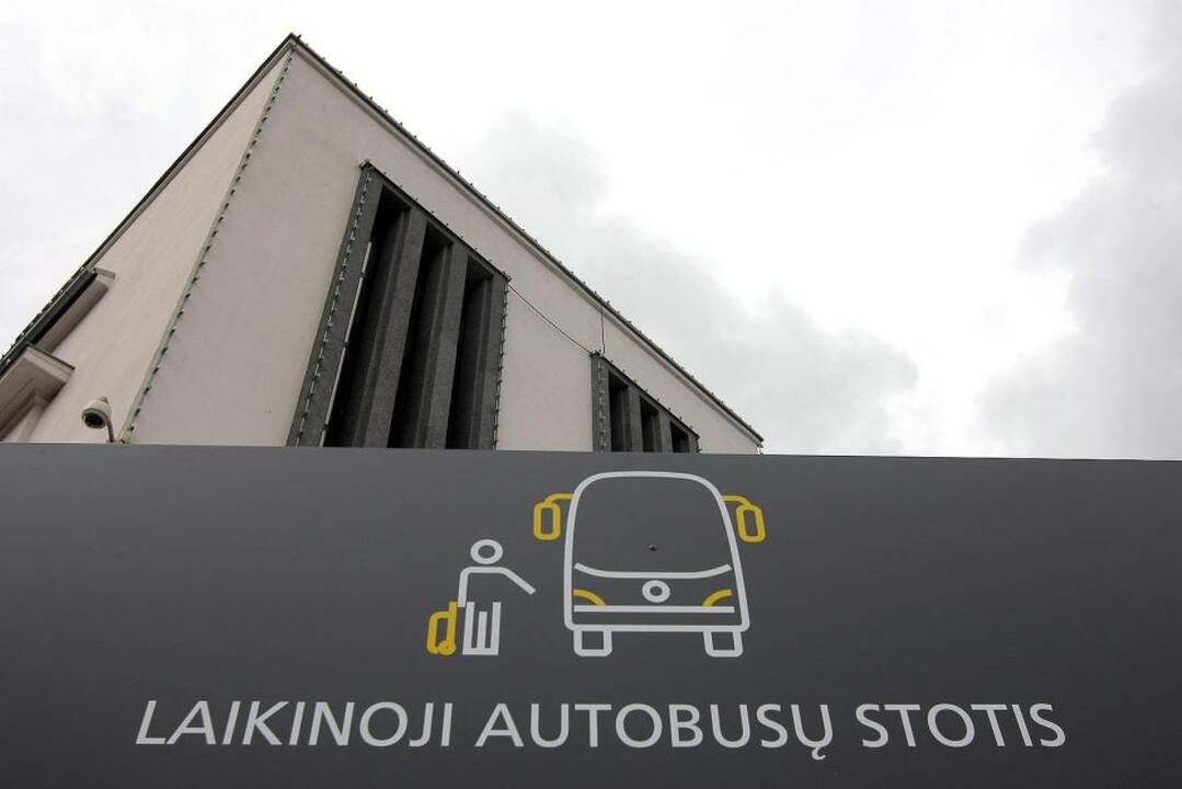 Kaune pradėjo veikti laikinoji autobusų stotis