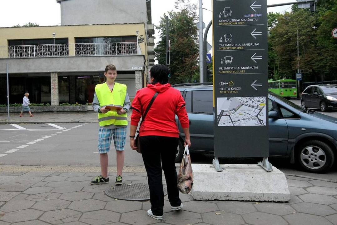 Kaune pradėjo veikti laikinoji autobusų stotis