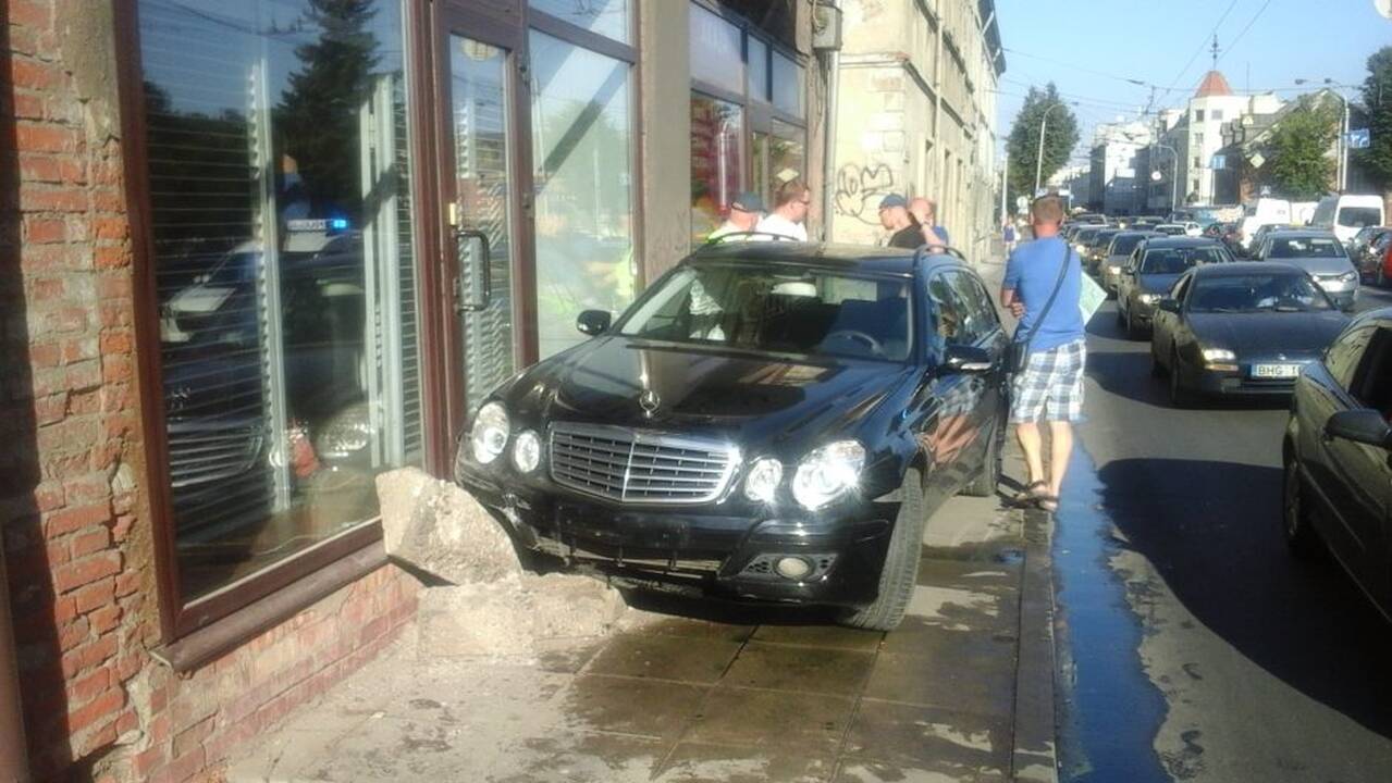 Avarija Šv. Gertrūdos gatvėje
