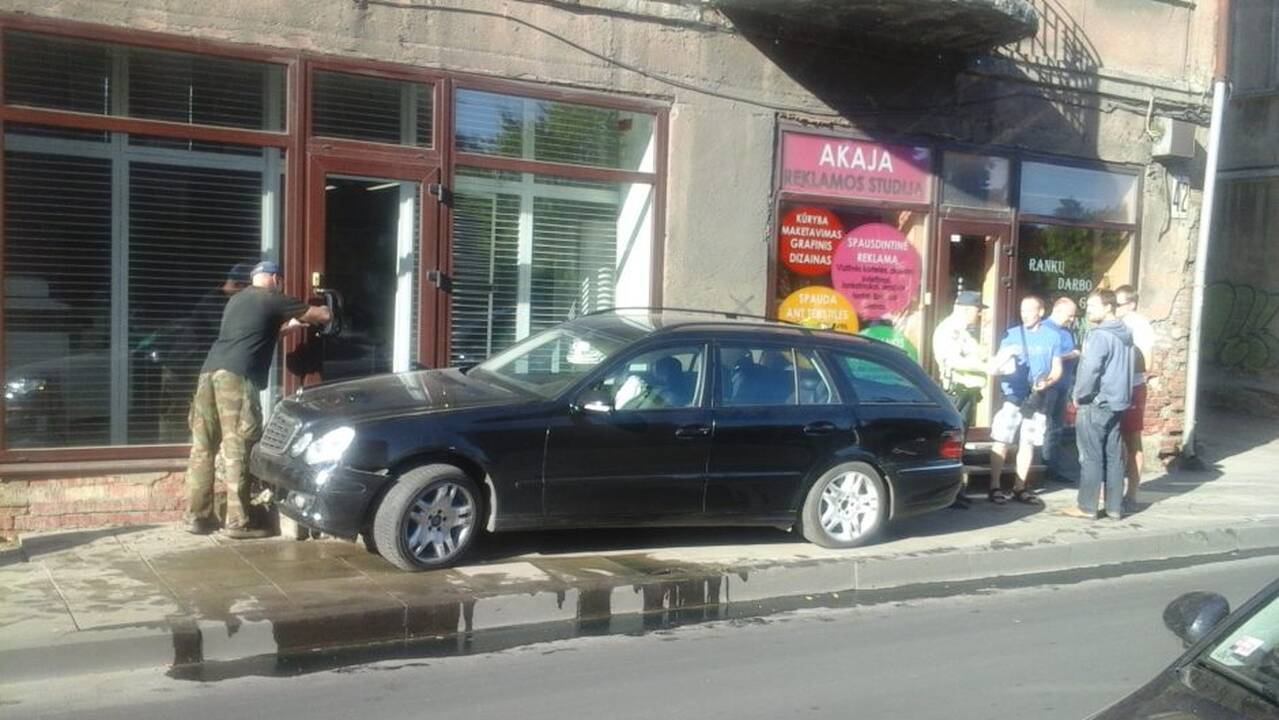 Avarija Šv. Gertrūdos gatvėje