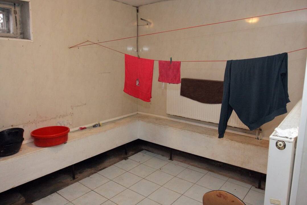 Kauno benamiai žiemą nakčiai glaudžiasi nakvynės namuose, o dieną priversti išeiti gatvėn.