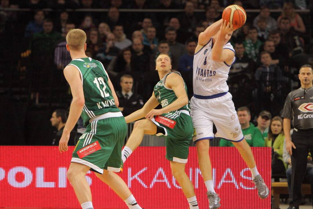 Lietuvos krepšinio lygos rungtynėse Kauno „Žalgiris“ namuose neturėjo vargo su „Vytauto“ ekipa.