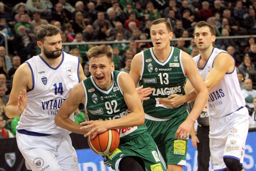 Lietuvos krepšinio lygos rungtynėse Kauno „Žalgiris“ namuose neturėjo vargo su „Vytauto“ ekipa.