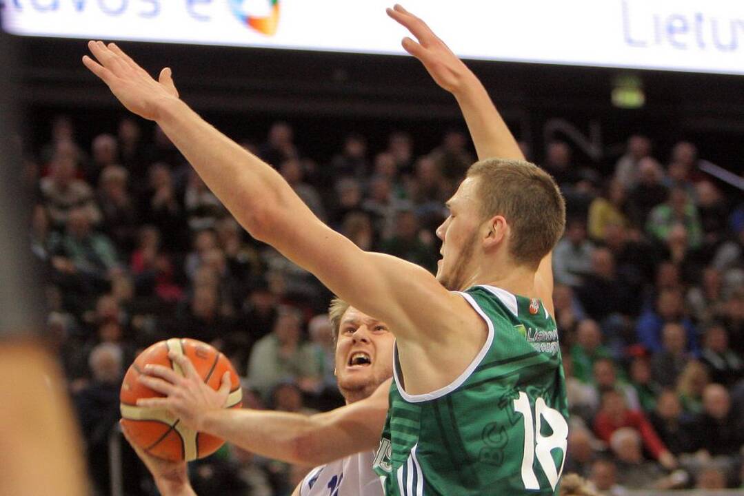 Lietuvos krepšinio lygos rungtynėse Kauno „Žalgiris“ namuose neturėjo vargo su „Vytauto“ ekipa.