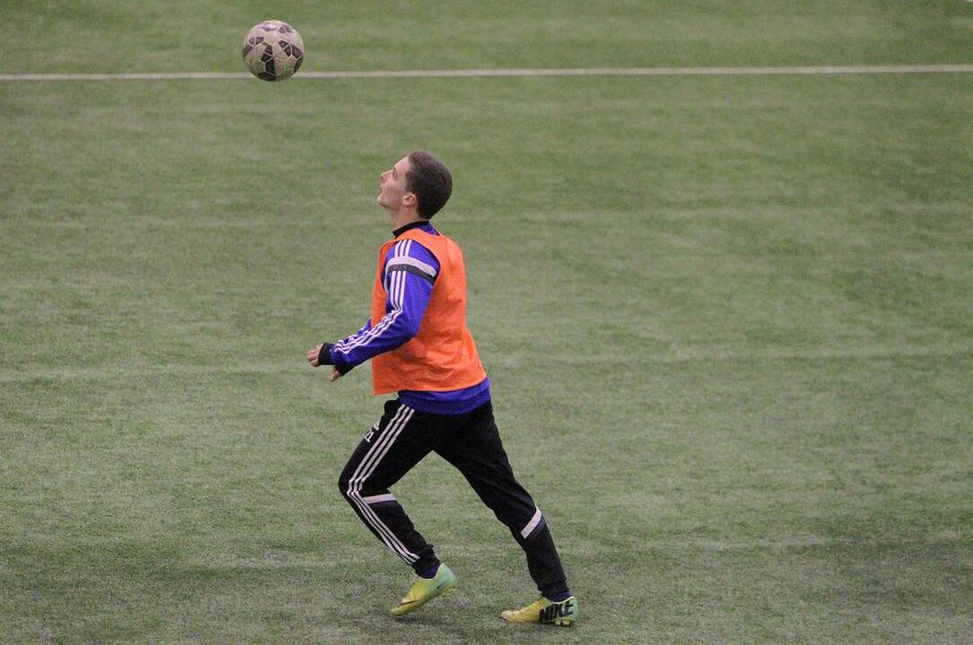 Kauno futbolo klubai „Kauno Žalgiris“ ir „Stumbras“ rengiasi sezonui.
