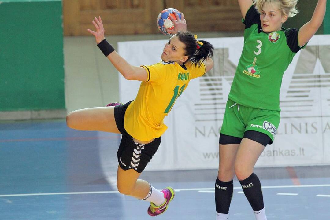 Lietuvos rankininkės Kaune pralaimėjo baltarusėms Europos čempionato atrankos rungtynes 21:29.