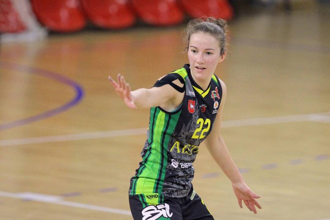 LMKL: Kauno rajono „Hoptrans-Sirenos“ – Kauno „Aistės-LSU“ 95:49.