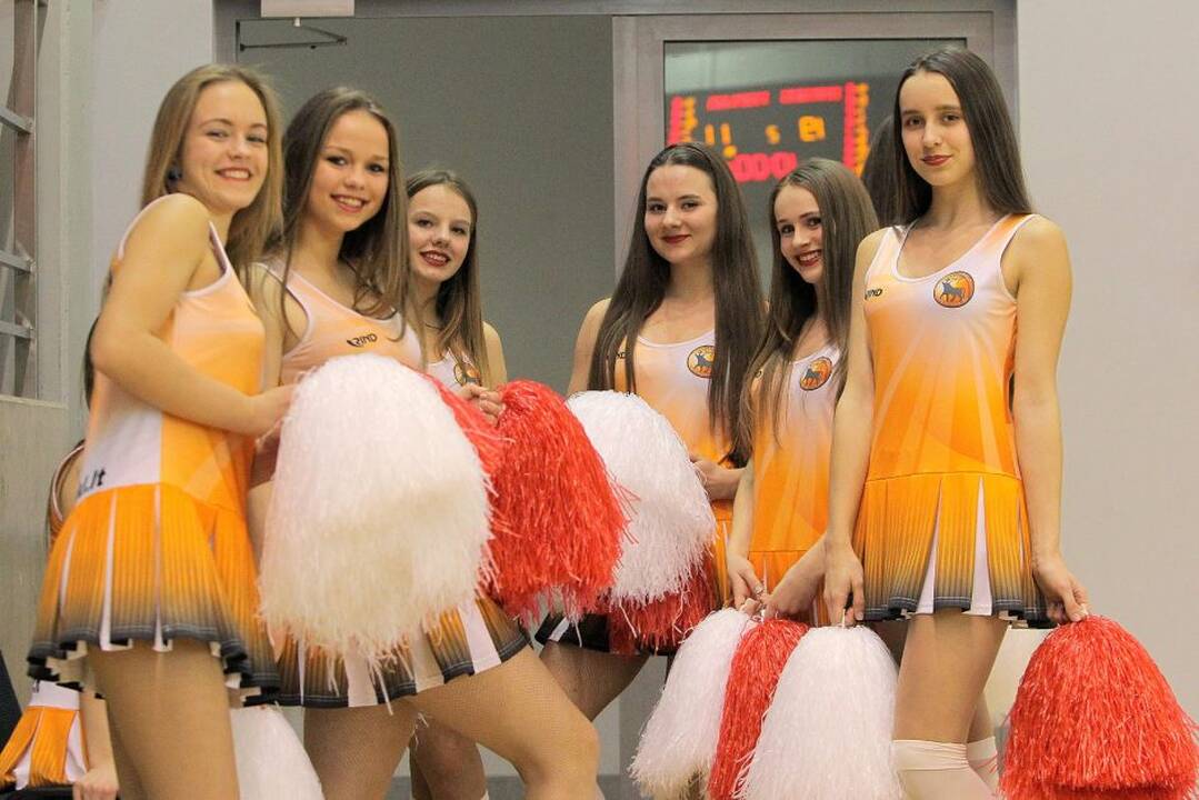 Lietuvos moterų krepšinio lygos ketvirtfinalis Kauno r. „Hoptrans-Sirenos“ – Klaipėdos „Fortūna“ 70:58.