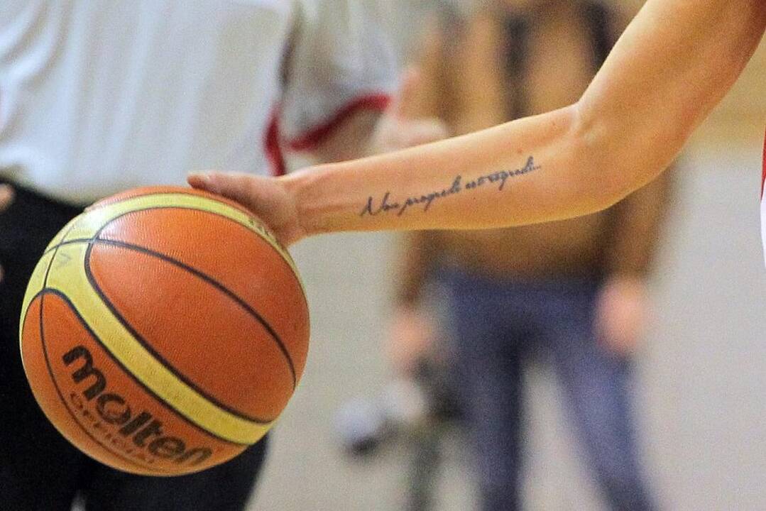 Lietuvos moterų krepšinio lygos ketvirtfinalis Kauno r. „Hoptrans-Sirenos“ – Klaipėdos „Fortūna“ 70:58.