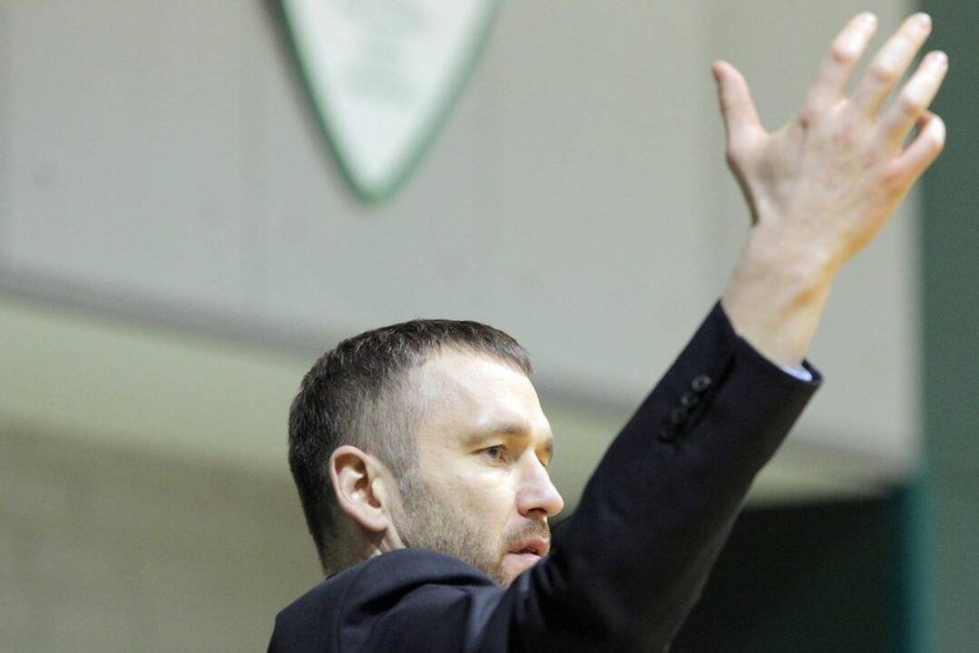 Nacionalinės krepšinio lygos aštuntfinalis: Kauno „Žalgiris-2“ – „Šilutė“ 94:71.