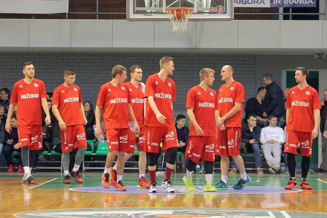 Nacionalinės krepšinio lygos ketvirtfinalis: Kauno „Žalgiris-2“ – „Mažeikiai“ 71:68.