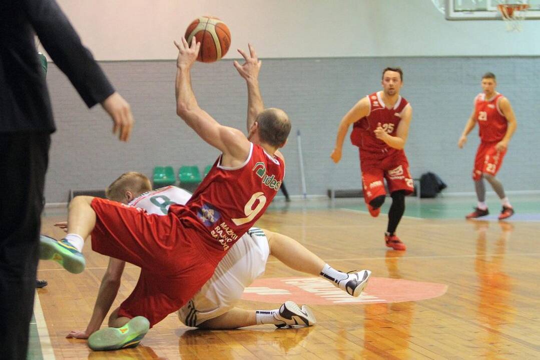 Nacionalinės krepšinio lygos ketvirtfinalis: Kauno „Žalgiris-2“ – „Mažeikiai“ 71:68.