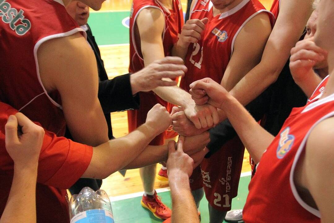 Nacionalinės krepšinio lygos ketvirtfinalis: Kauno „Žalgiris-2“ – „Mažeikiai“ 71:68.