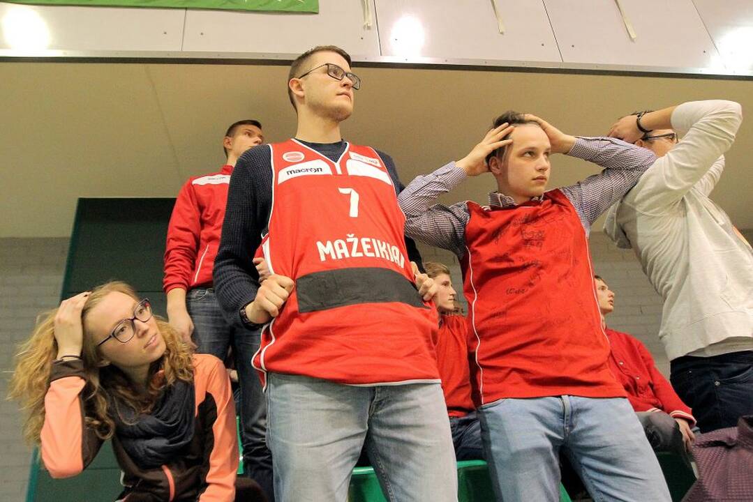 Nacionalinės krepšinio lygos ketvirtfinalis: Kauno „Žalgiris-2“ – „Mažeikiai“ 71:68.