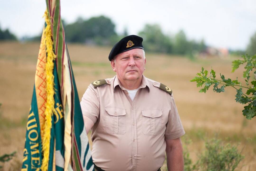 Paminklo atidengimo ceremonija