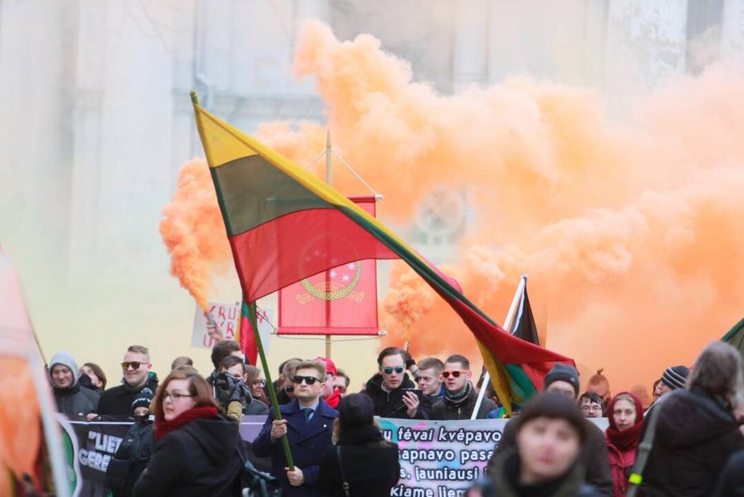 Nacionalistai surengė tradicines eitynes