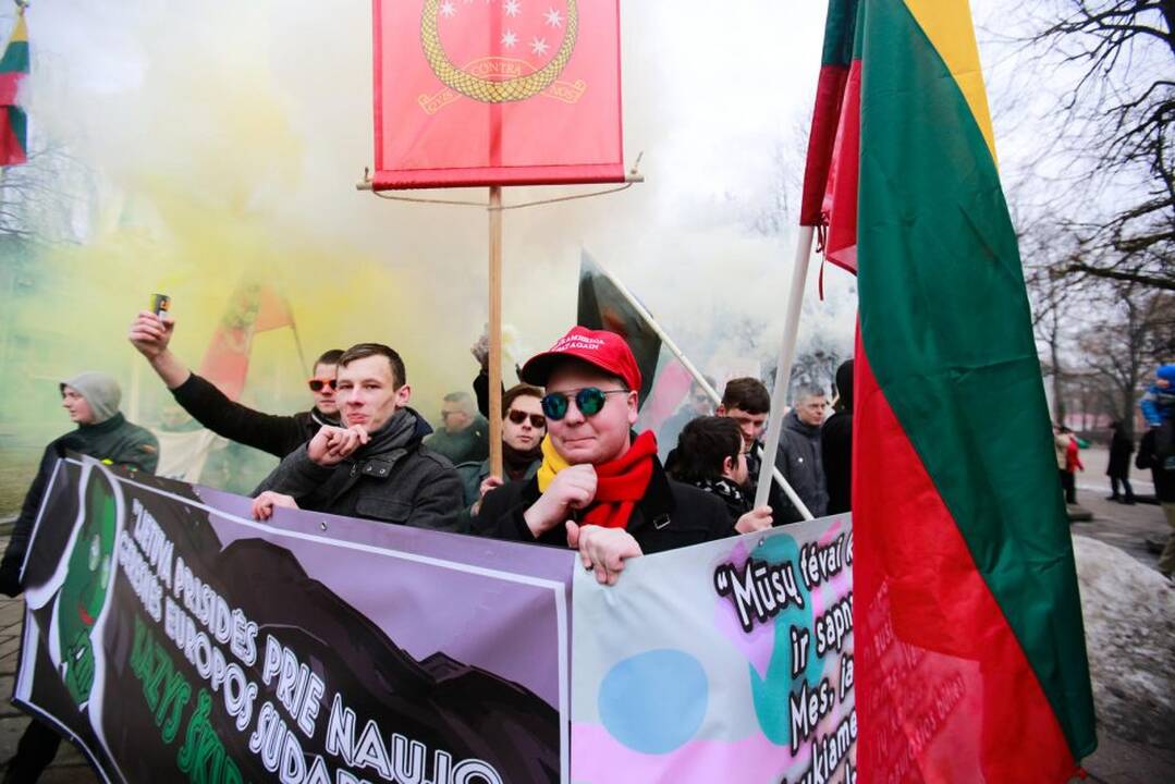 Nacionalistai surengė tradicines eitynes
