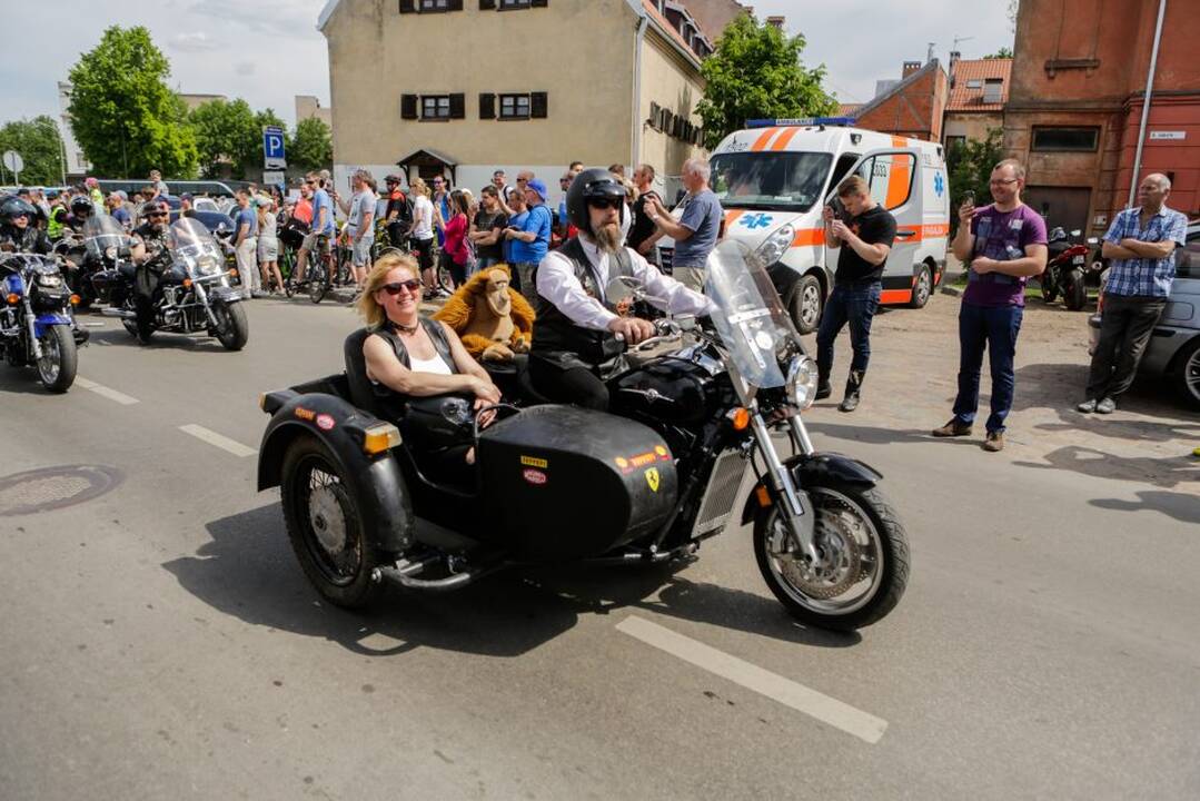 Baikeriai