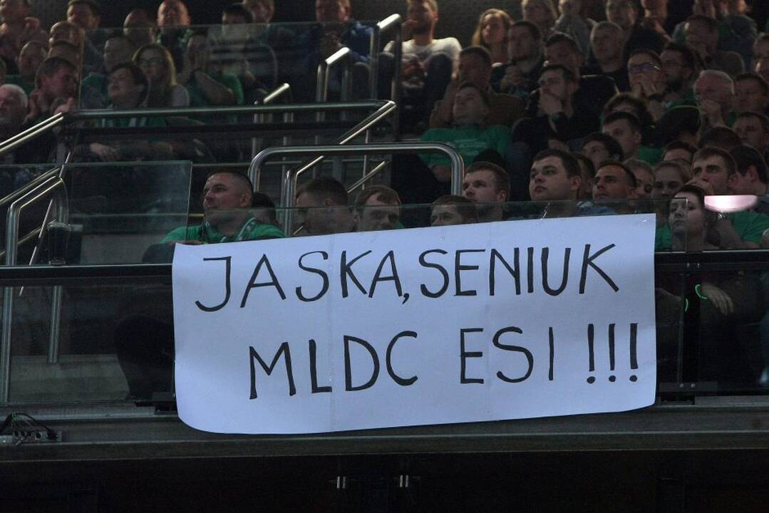 Žalia-balta! Žalia-balta!