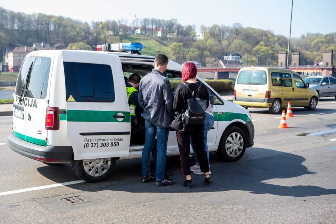 Motociklininko avarija Karaliaus Mindaugo pr.
