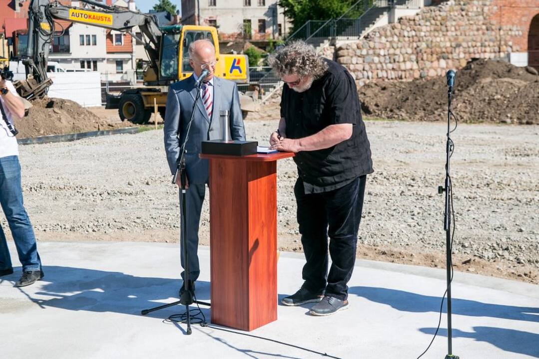 Įkasta Vyčio kapsulė