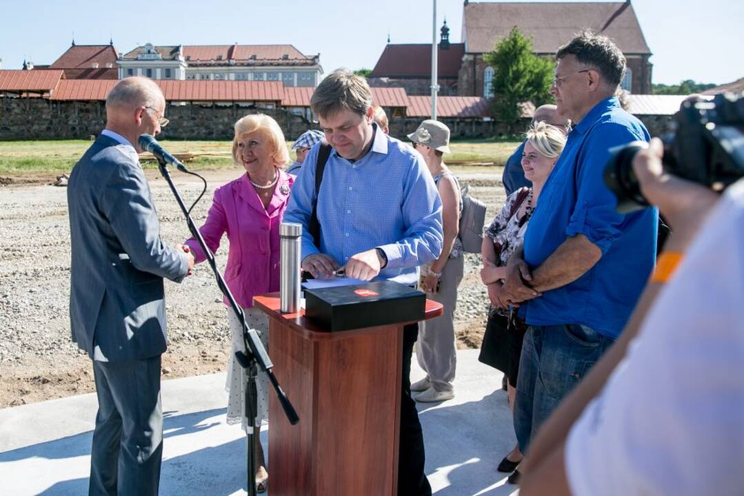 Įkasta Vyčio kapsulė