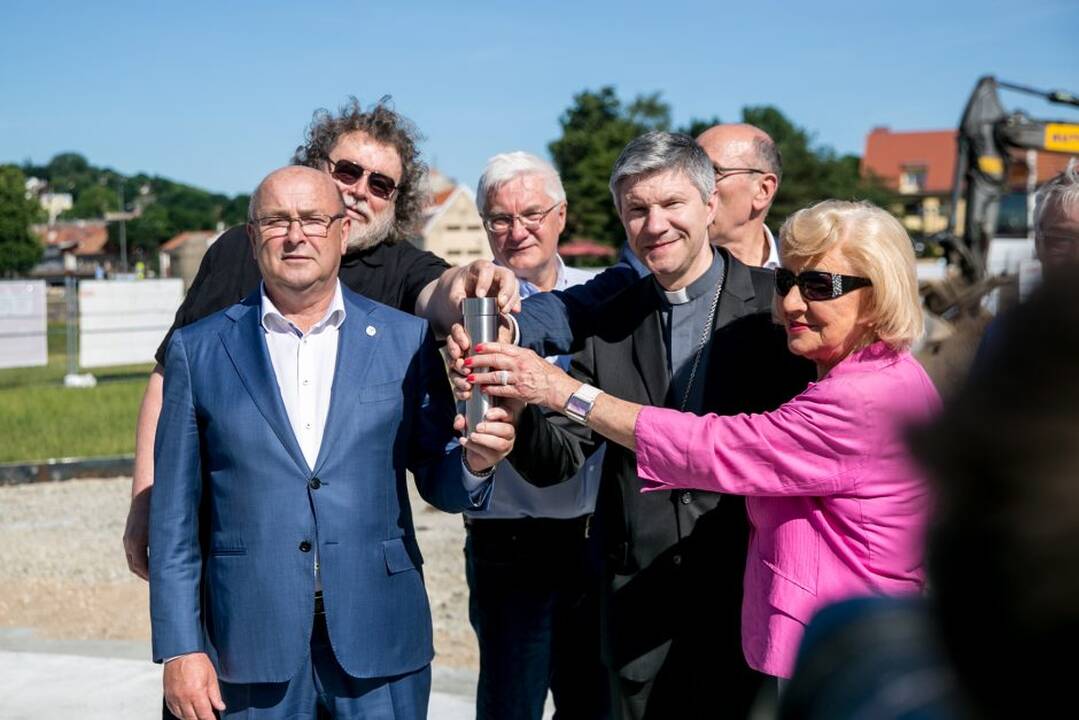 Įkasta Vyčio kapsulė