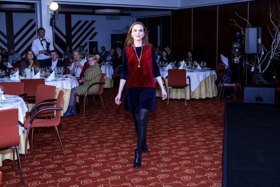 Labdaros vakaras „Svajok baltai“  
