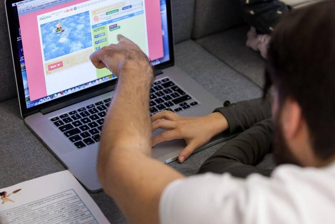 Jaunieji vilniečiai prisijungė prie iniciatyvos "Hour of Code"