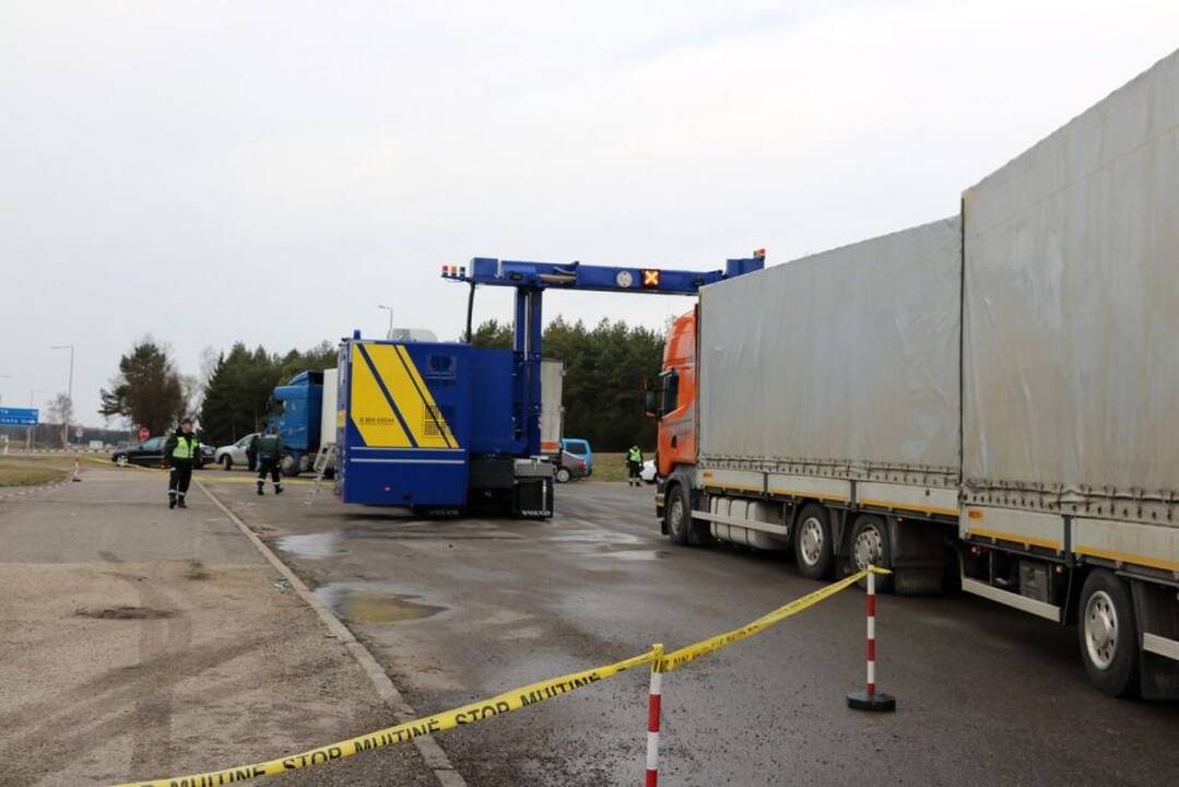 Muitinės ir policijos reidas