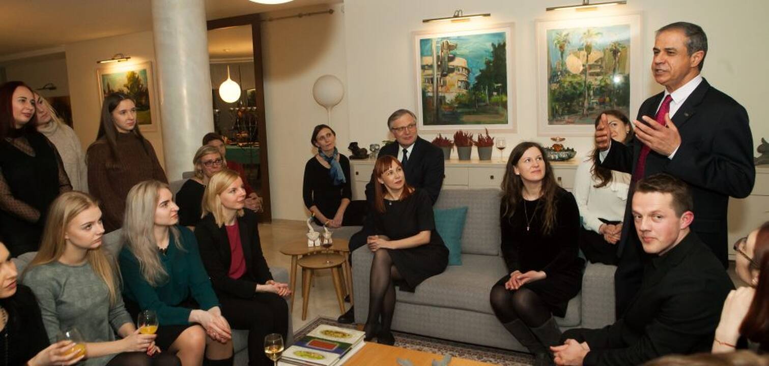 Izraelio ambasadorius priėmė „Kelrodes žvaigždes“